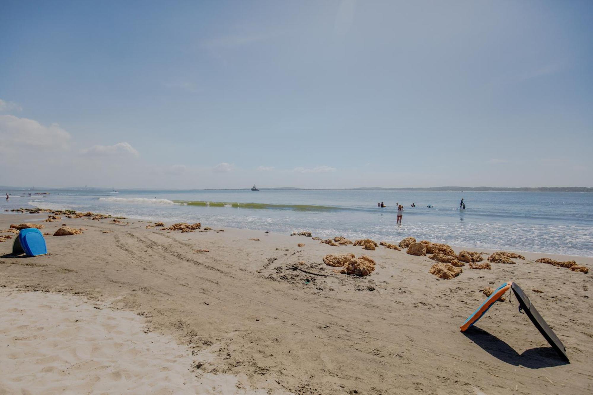 Habitación Doble Baño Privado Cerca Al Mar Y Bahia Habitación en casa particular *