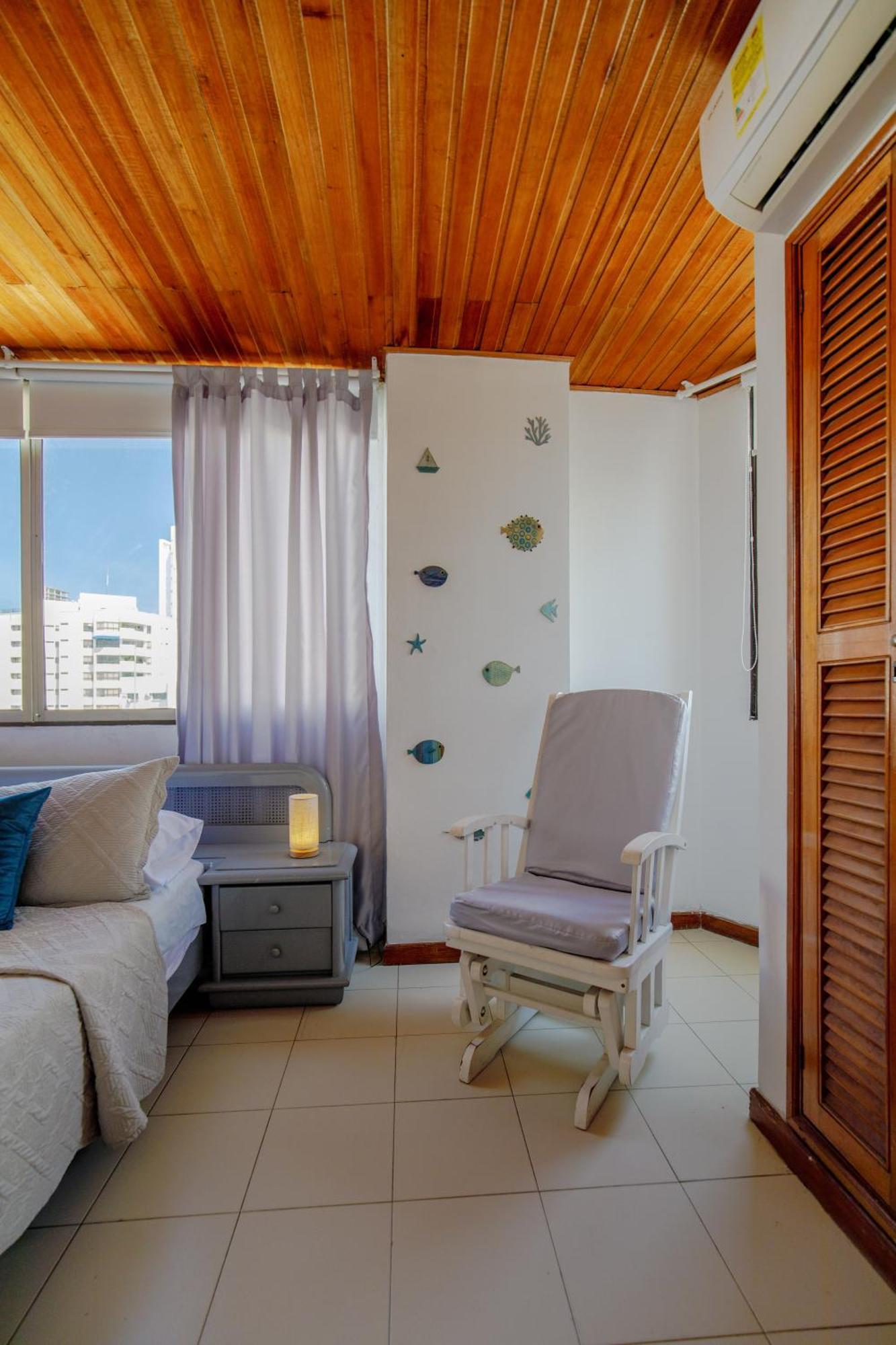 Habitación Doble Baño Privado Cerca Al Mar Y Bahia Habitación en casa particular Cartagena