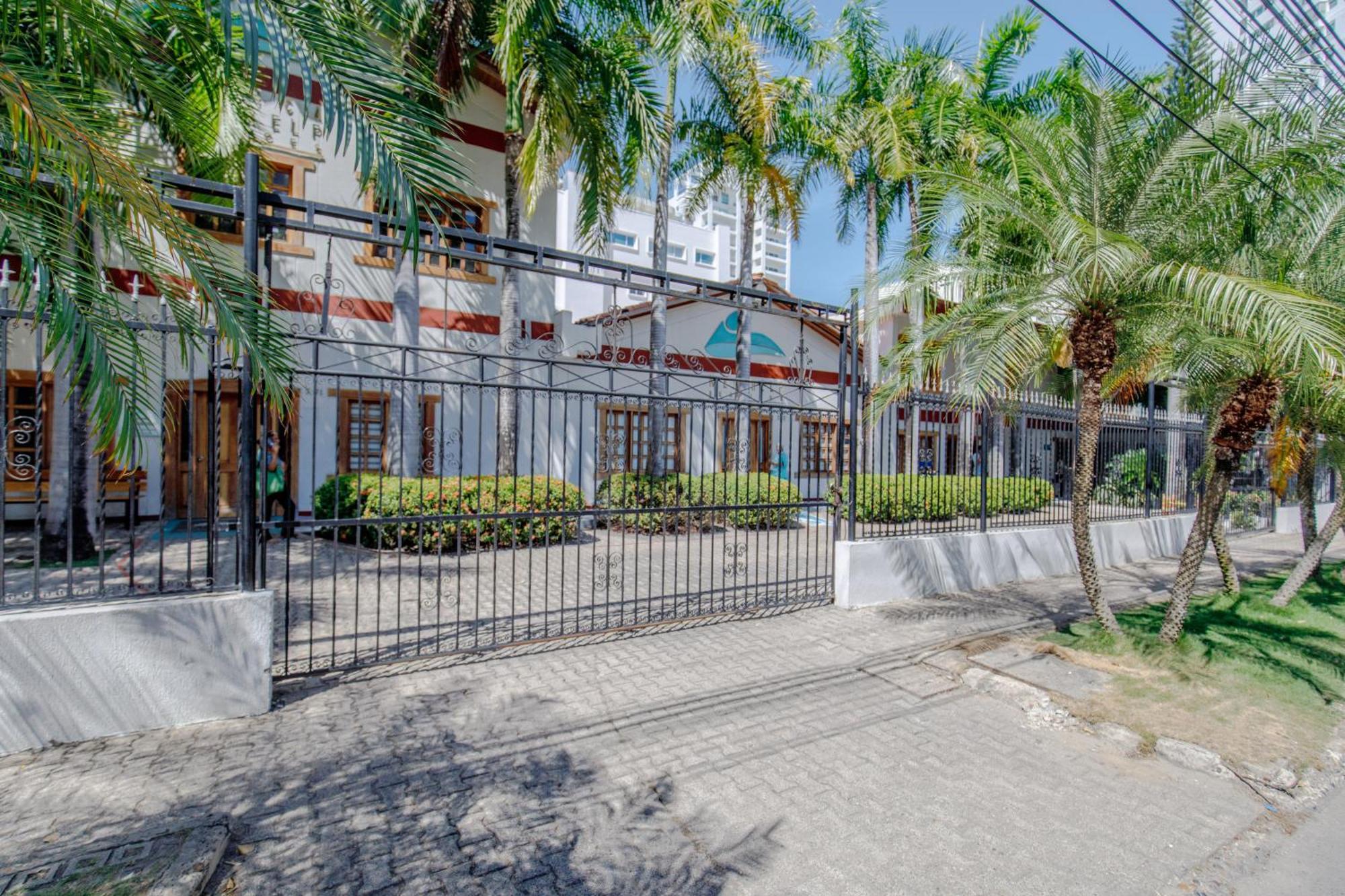 Habitación Doble Baño Privado Cerca Al Mar Y Bahia Habitación en casa particular *