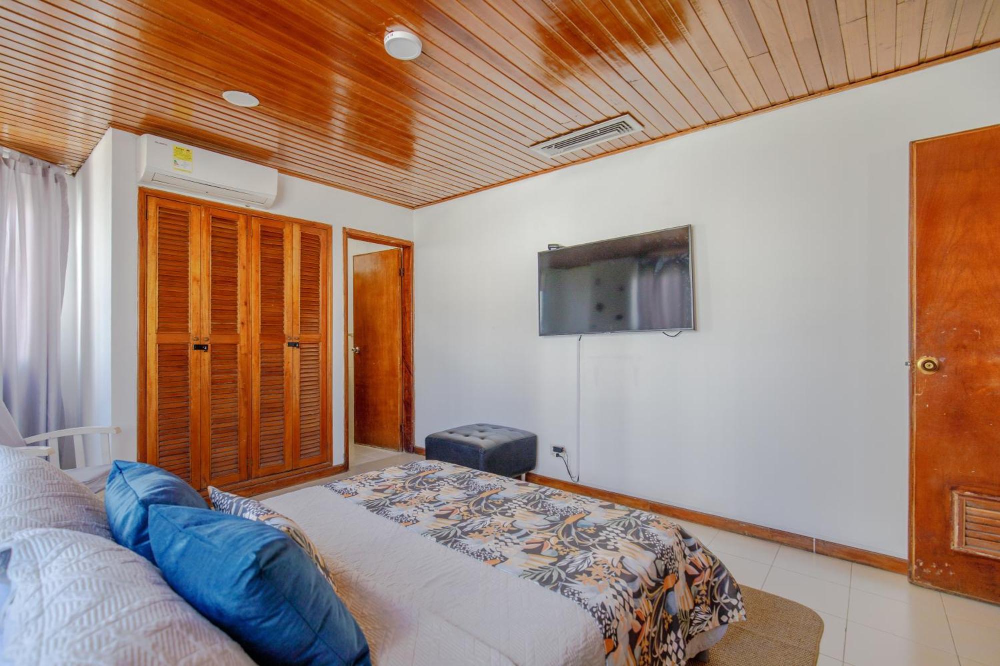 Habitación Doble Baño Privado Cerca Al Mar Y Bahia * Cartagena